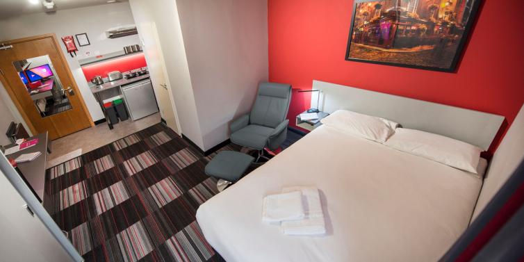 ESL England Cambridge Kaplan International Study Inn