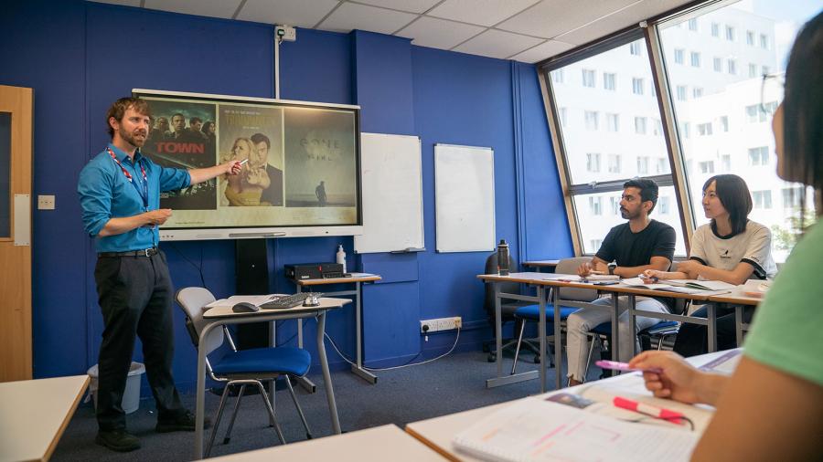 Positively-Languages-Bournemouth-School-Gallery-classroom2
