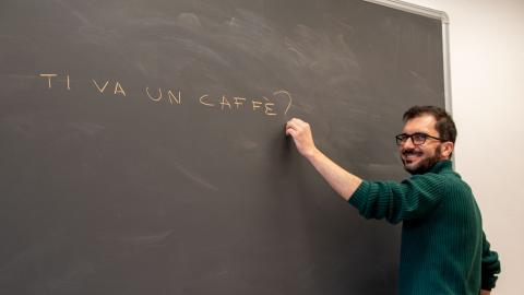 ESL Languages Scuola Leonardo da Vinci Turin hero