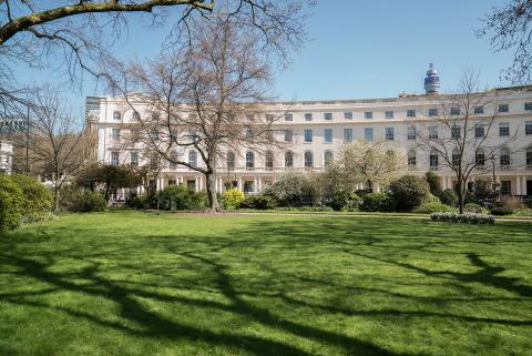 ESL Languages ESL Languages Alpadia London Central hero